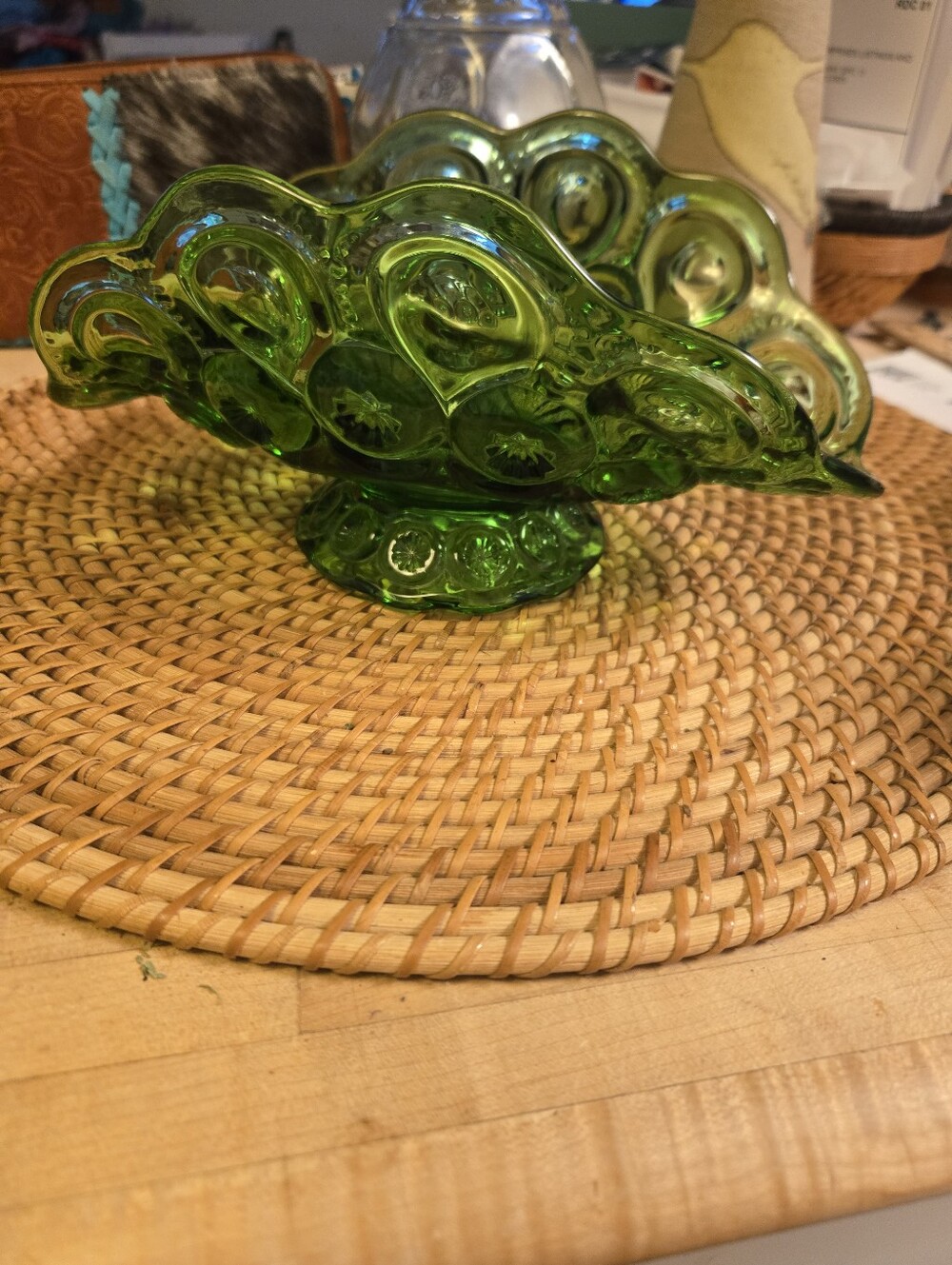 Vintage L.E. Smith Green Moon & Star Pedestal Bowl Compote